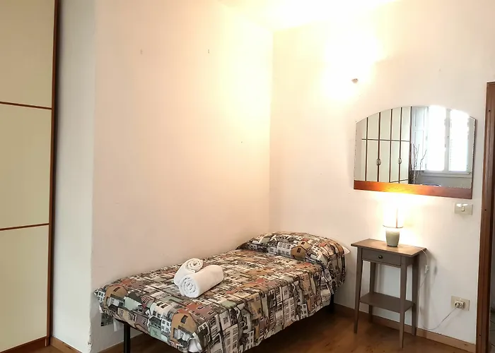 Porcellana 25 House