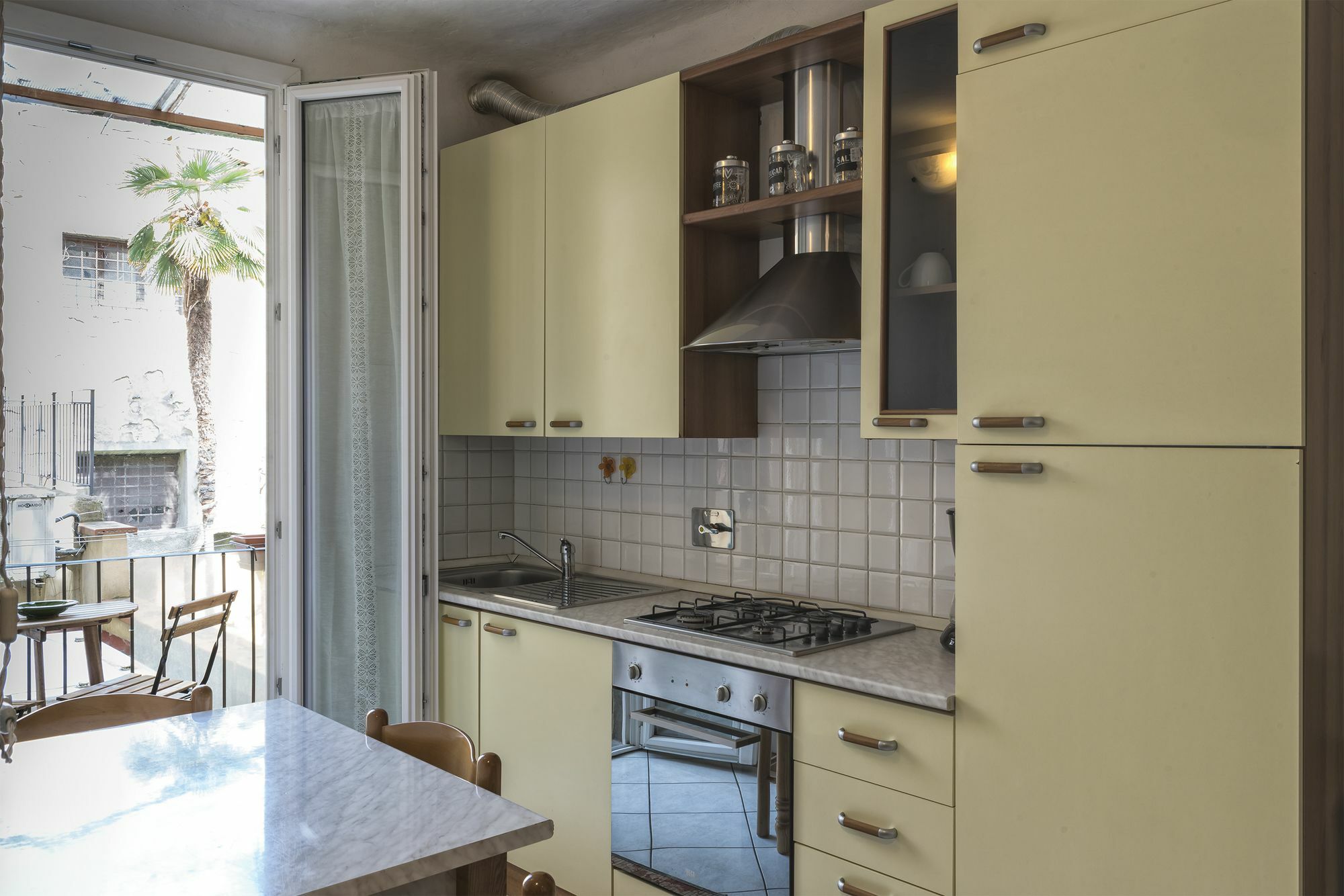 Porcellana 25 House